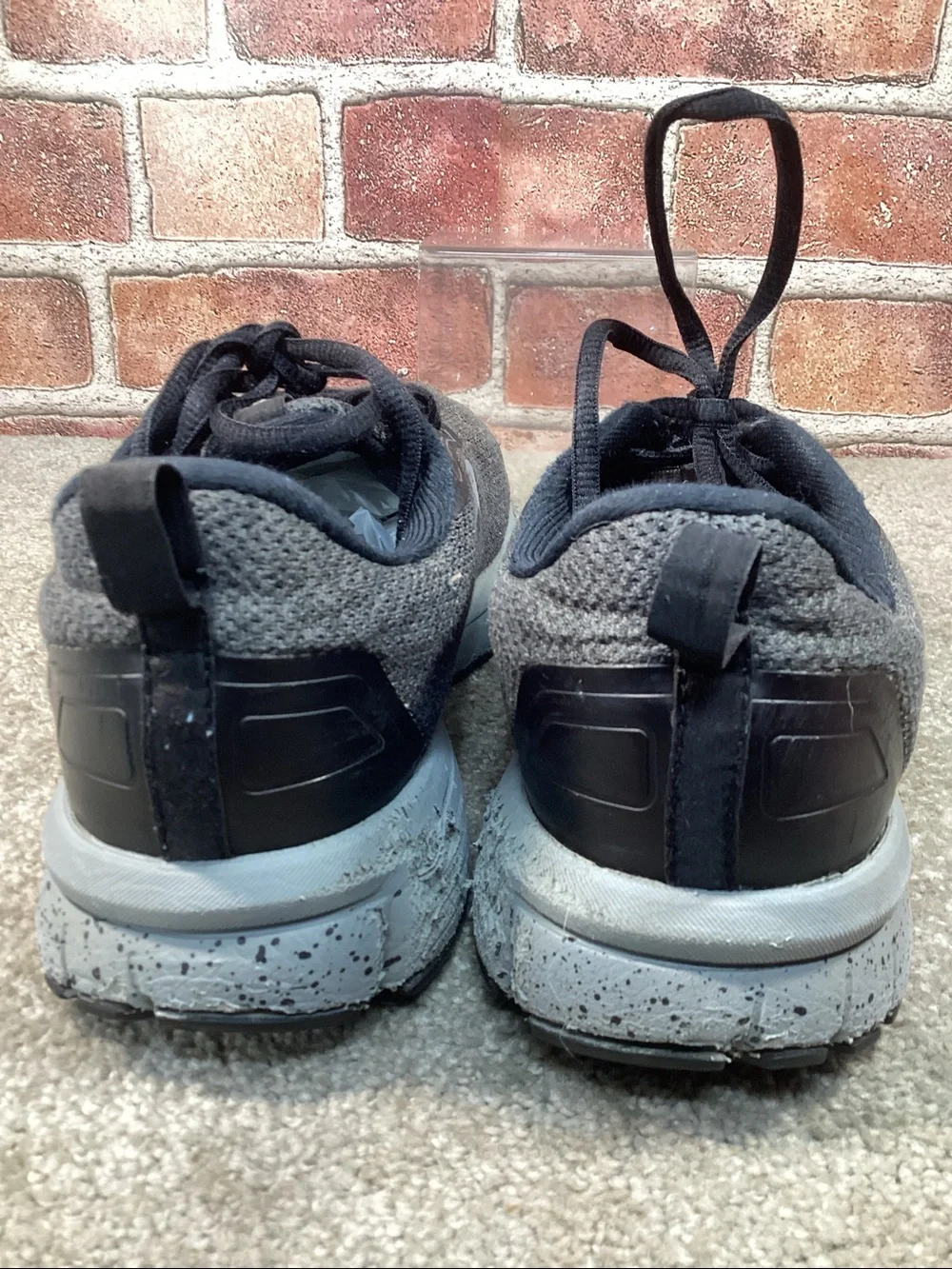 Brooks Anthem 3 Men’s running shoes sneakers size 8